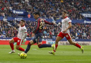 Levante vs  Girona (22:15 – 07/03) | Xem lại trận đấu