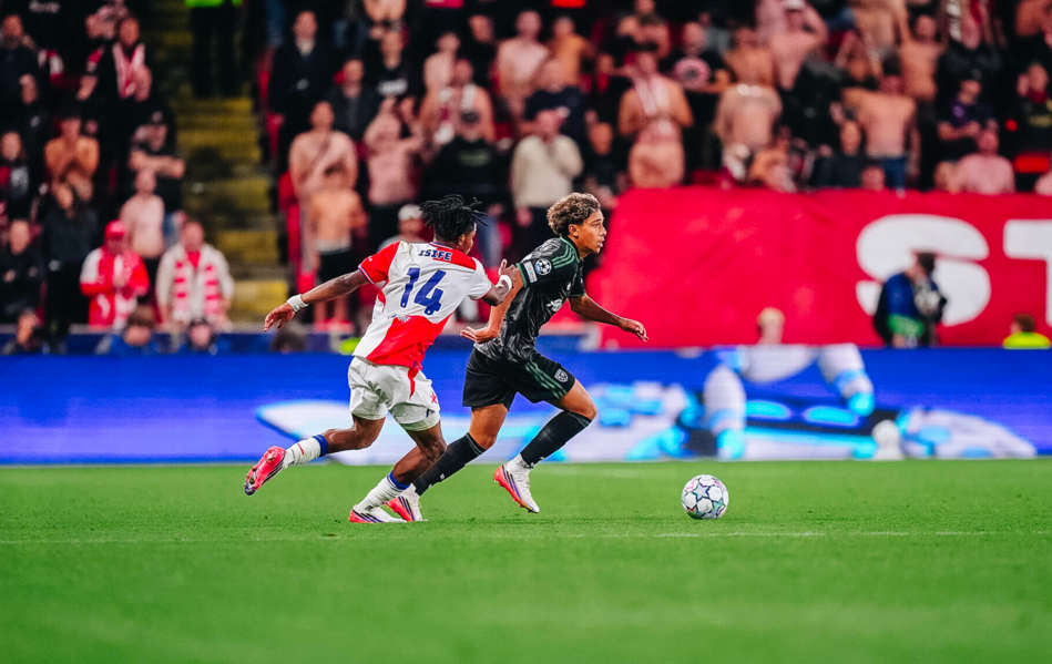 SK Slavia Praha vs RC Lens (02:00 – 11/09)